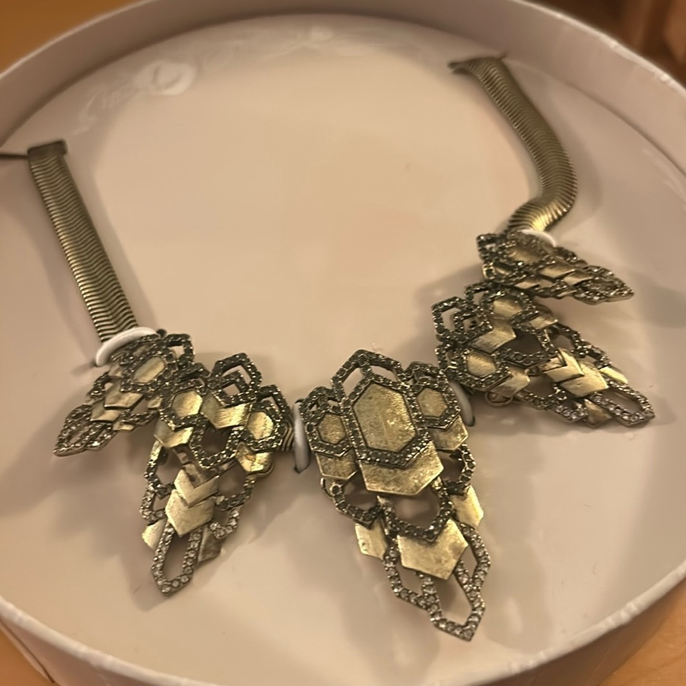 Chloe + Isabel bronze statement necklace-new, still in original packaging